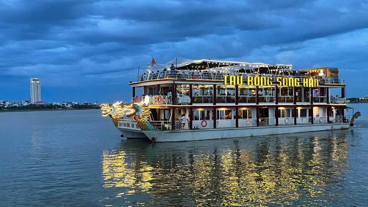 Experience Night life in Da Nang